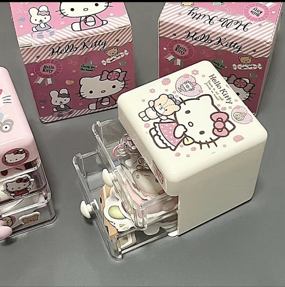 Hello Kitty Drawer - Picture 4 of 13